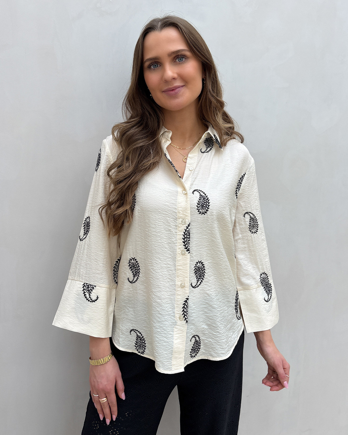 JDY Jdythea Ecru Black Paisley Emb. 7/8 Embroidery Shirt - S - Beige