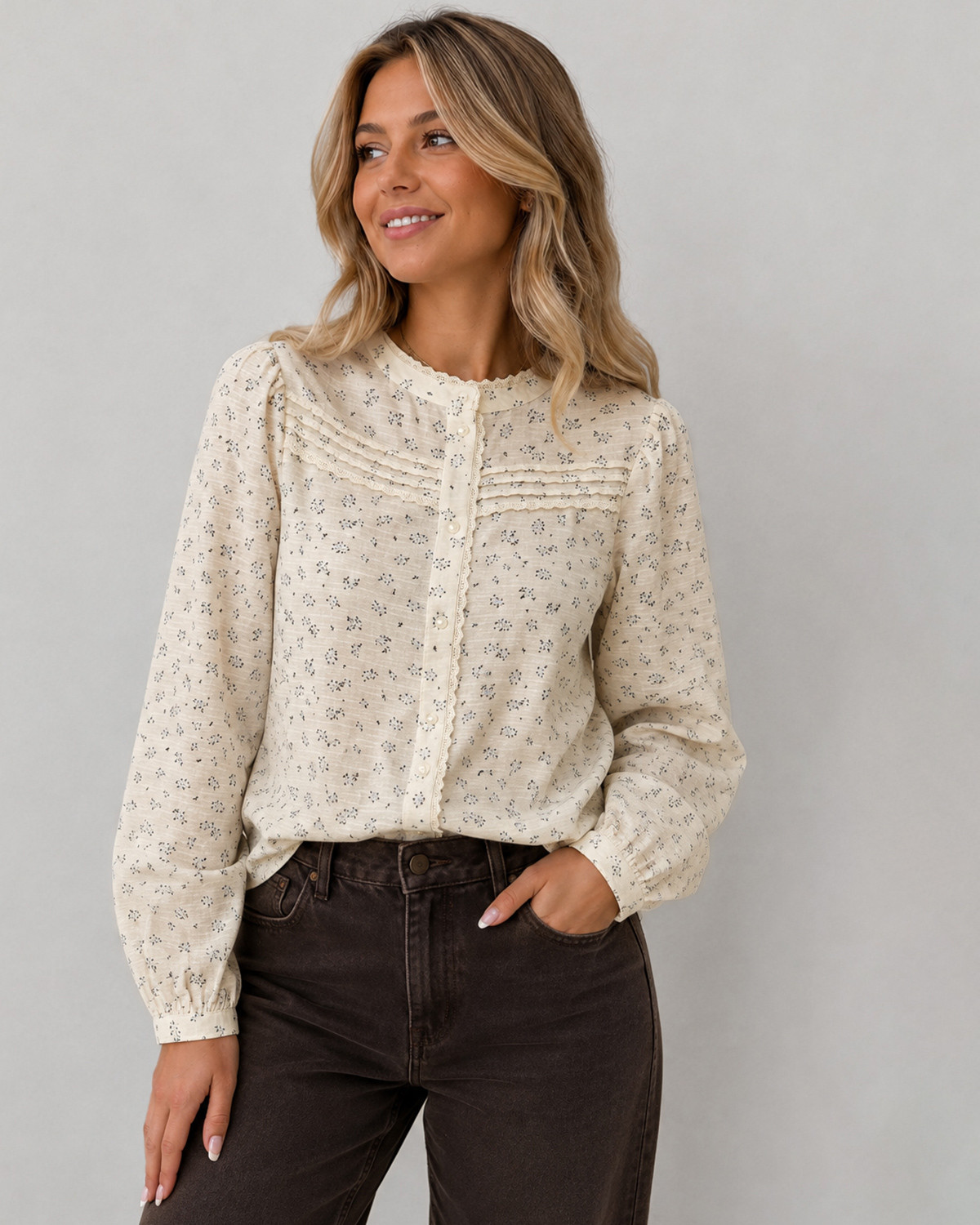 Pieces Pcjollie Egret Cashmere Blue Flowers Ls Shirt - L - Hvid