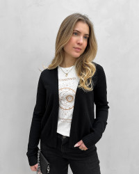 Strikcardigans er et musthave til de kølige dage