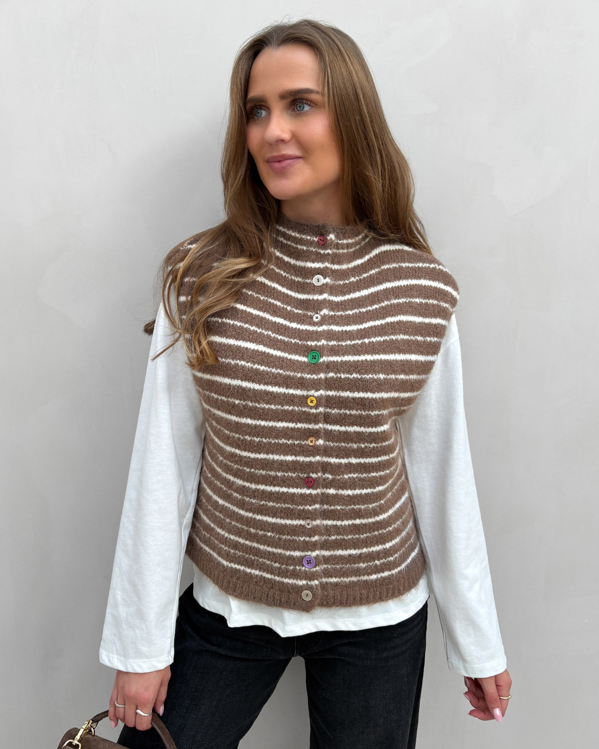 Pieces Pcasira Coffee Quartz Cloud Dancer Sl Button Knit Vest - L - Brun
