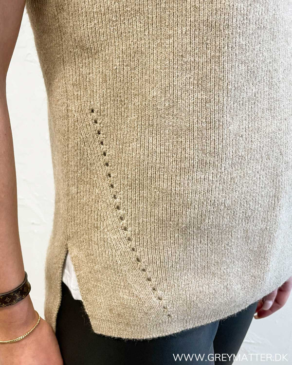 Viril V-Neck Natural Melange Knit Vest