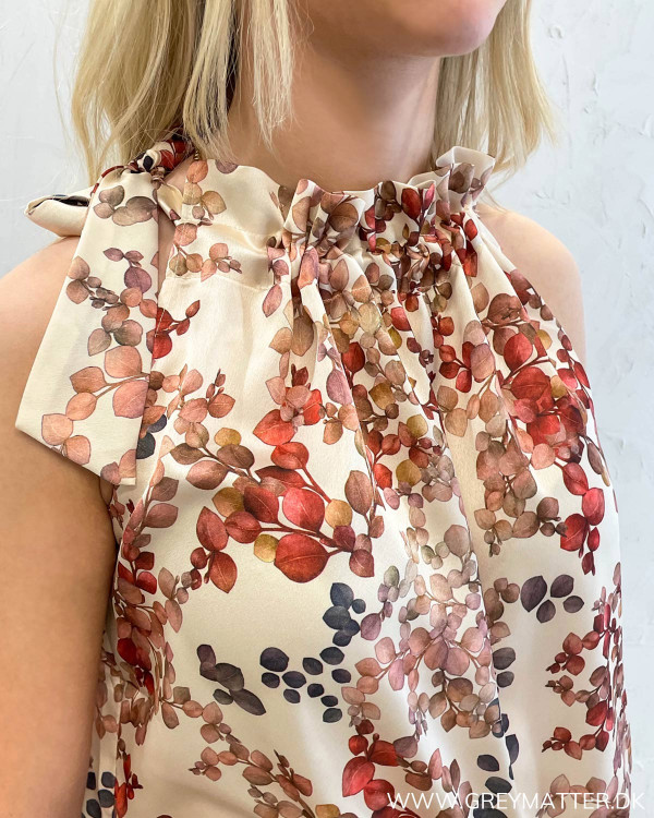 Melange Ivory Ruffle Tie Top