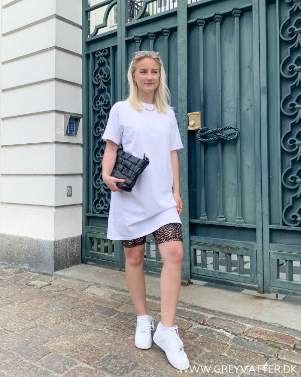 T-shirt kjole fra Pieces
