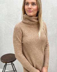 Strik kjole med rullekrave til damer