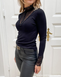 Festbluse i sort til damer med blonder