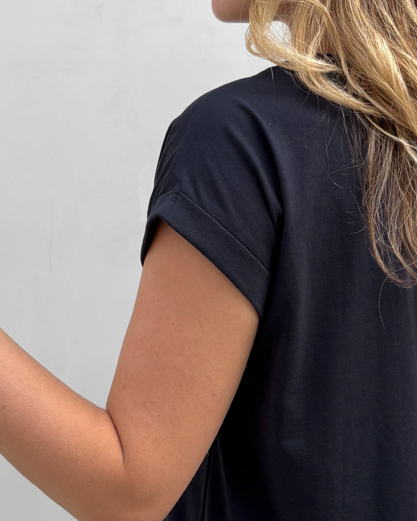 Navy blå t-shirt til damer fra Vila