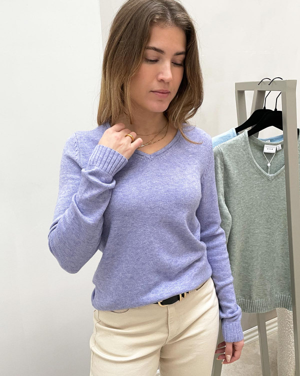 Viril pullover til damer fra Vila