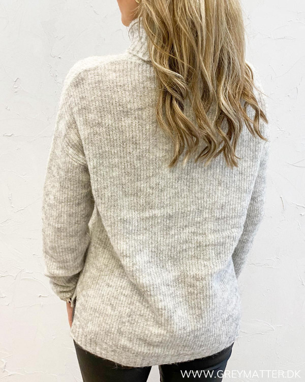 11 The Knit Rollneck Knit