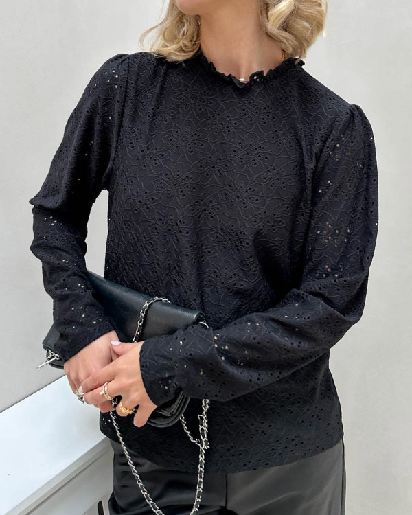Bluse med blonde/hulmønster til damer