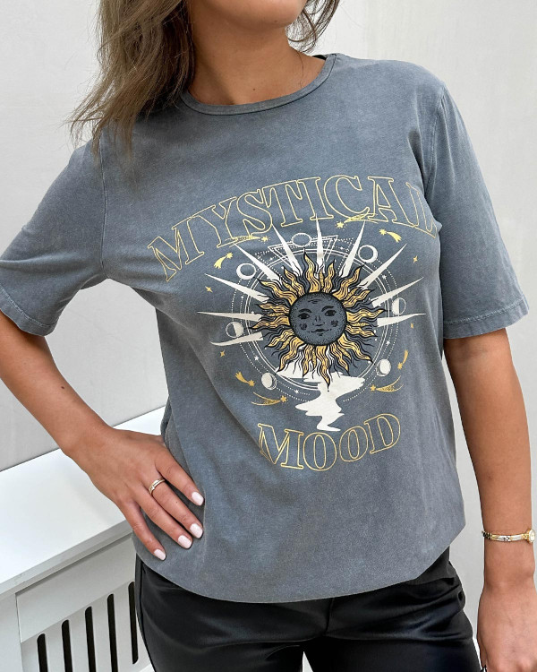 Cool t-shirt med solmotiv til damer
