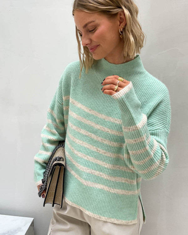 Mintgrøn sweater med striber til damer
