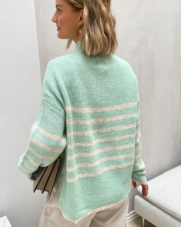 Mintgrøn sweater med striber til damer
