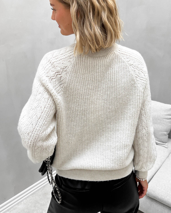 Feminin strik med glitter