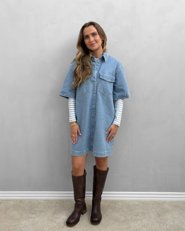 Denim kjole med frontlommer - Only denim dress