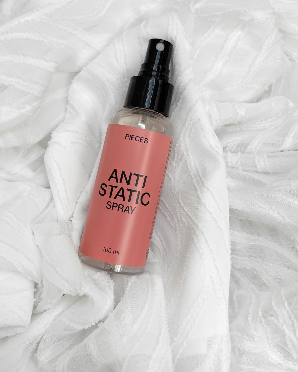 Antistatisk spray fra Pieces