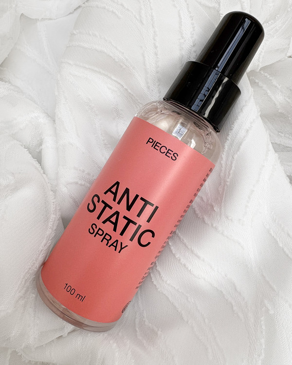 Antistatisk spray fra Pieces