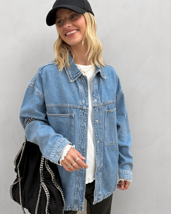 Denim jakke i oversize pasform