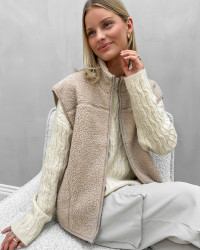 Teddy vest i casual stil