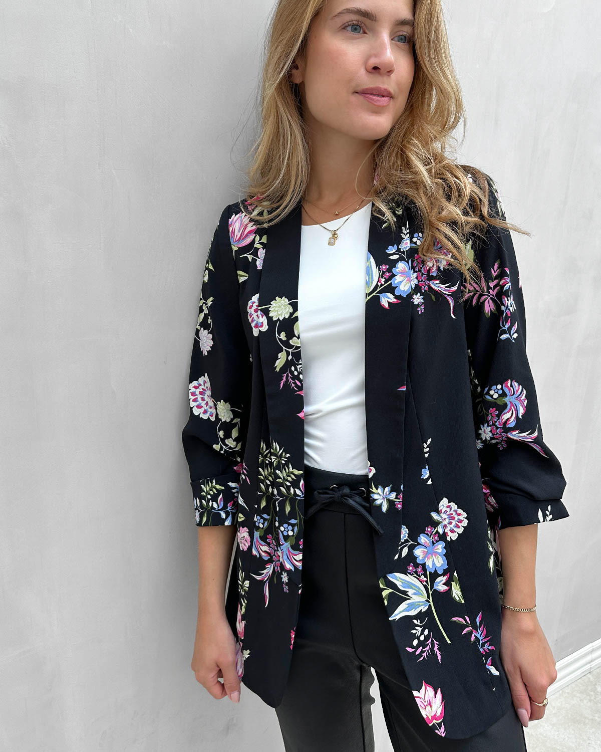 Pieces Pcbosella Black Flower 3/4 Printed Blazer - XS - Sort