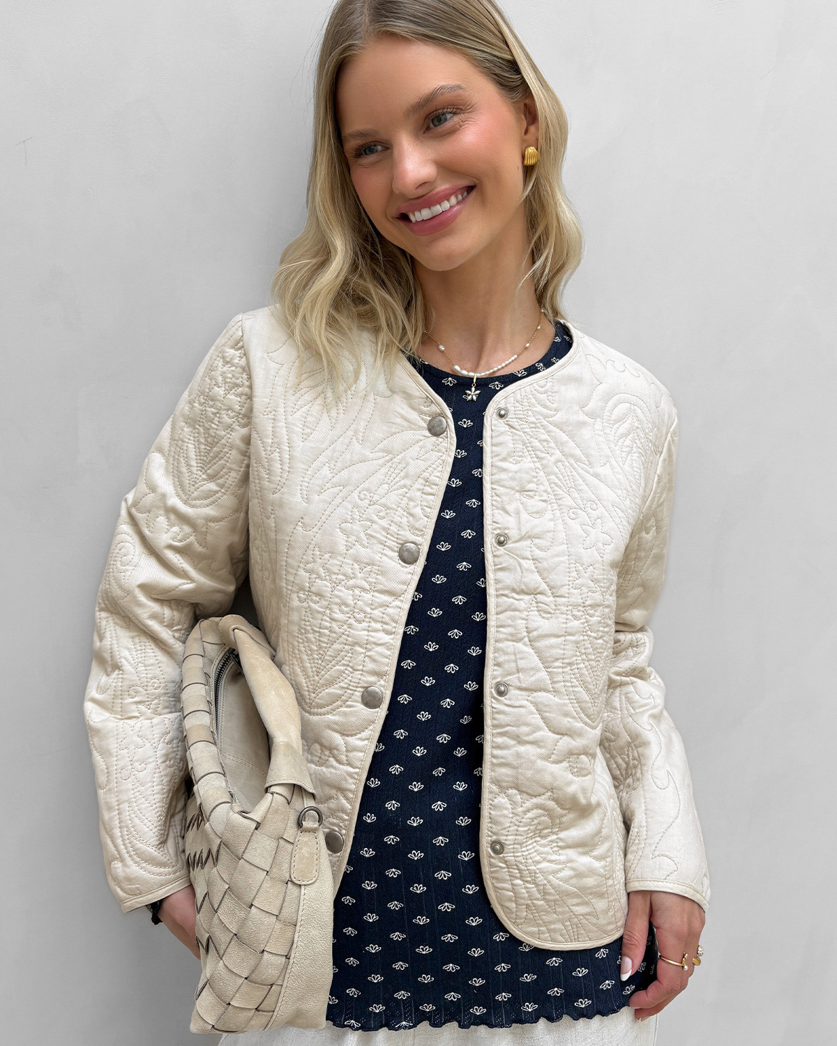 JDY Jdyamia Sandshell L/S Quilted Shacket - XS - Beige