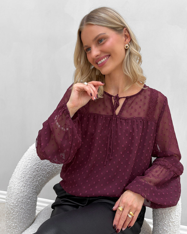 Fest bluse i smuk farve