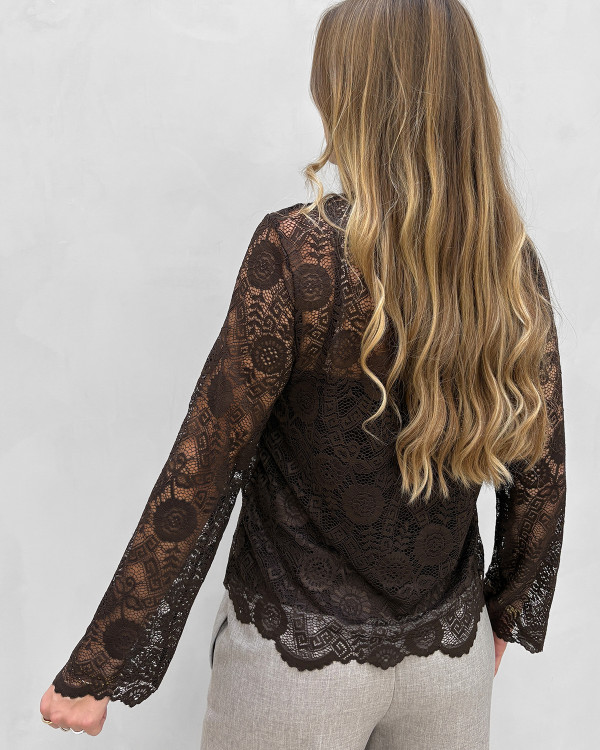 Brun langærmet blondebluse