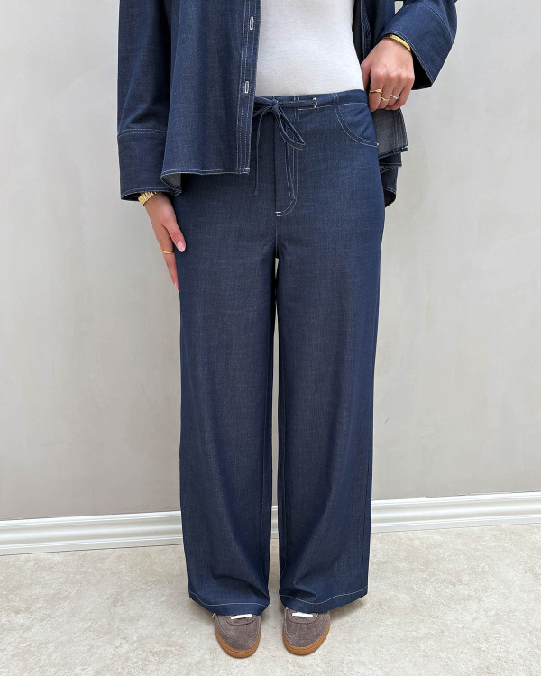 Let buks i denim look - dametøj