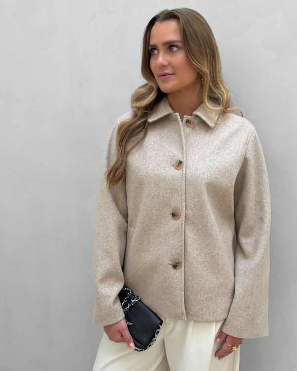Beige jakke til damer