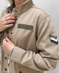 Beige jakke til damer