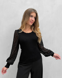 Elegant sort bluse med festlige ærmer