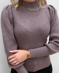 Smuk bluse med fine detaljer