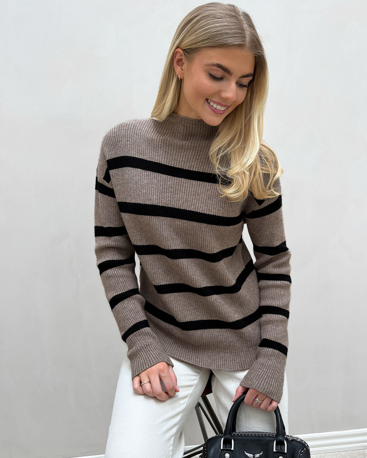 VILA Viril Falcon Black Mock Neck L/S Knit Rib Top - XS - Brun