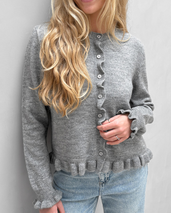 Grå cardigan med smukke detaljer