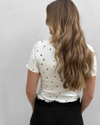 Hvid t-shirt med hjerter til damer