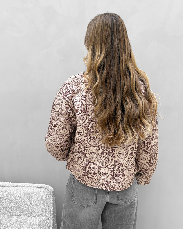 Quiltet jakke med paisley print