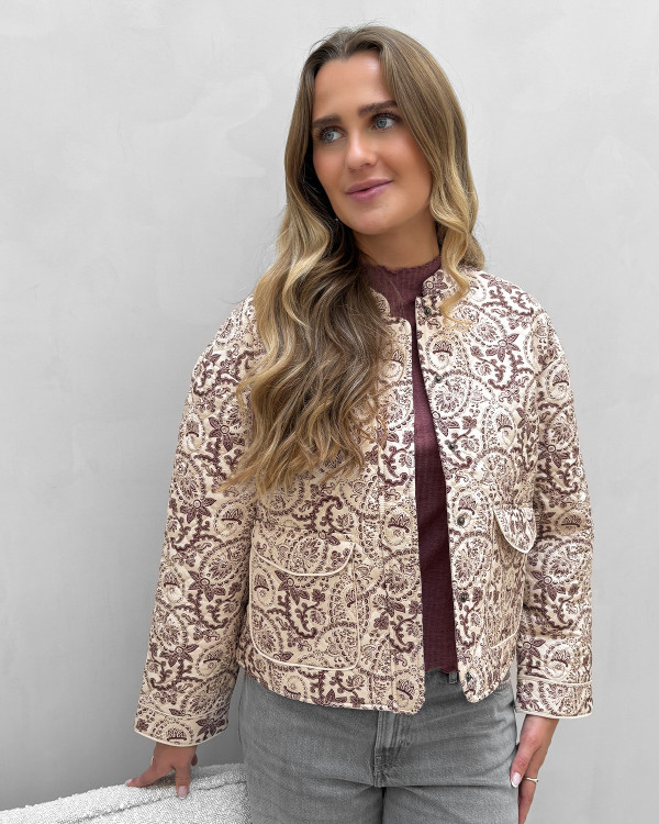 Quiltet jakke med paisley print