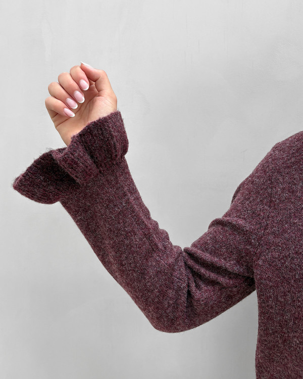 Lilla cardigan med flæsedetalje til damer