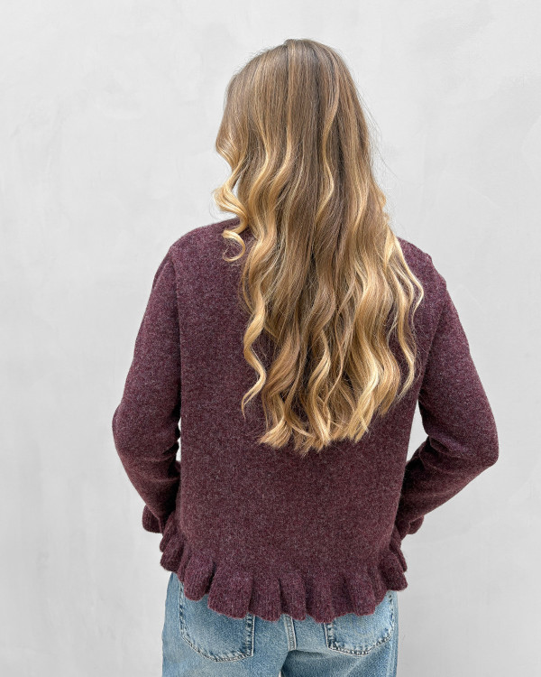 Lilla cardigan med flæsedetalje til damer