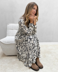 Smuk kjole med elegant print