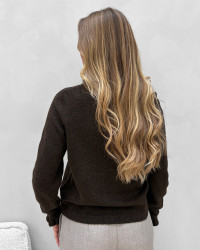 Smuk bluse med perlelook knapper og flæser
