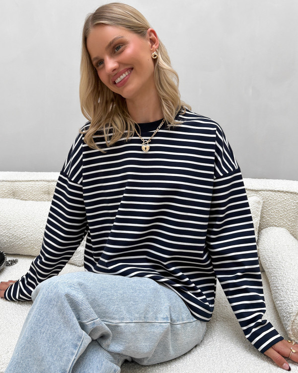 Stribet bluse til damer med o-neck - hverdagstøj