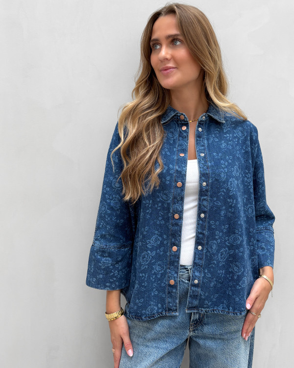 Blå denimskjorte til damer