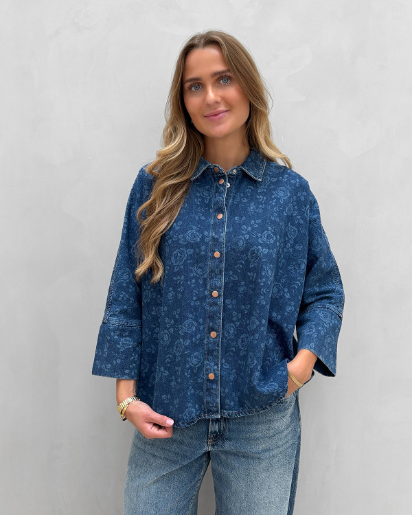 Blå denimskjorte til damer