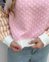 Lyserød sweater med mønster - dametøj