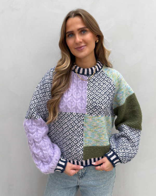 Sweater i patchwork design