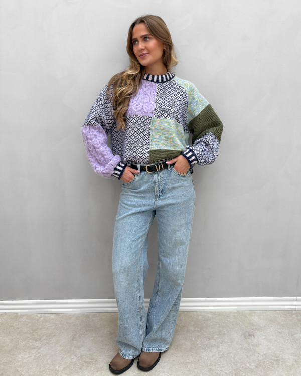 Sweater i patchwork design