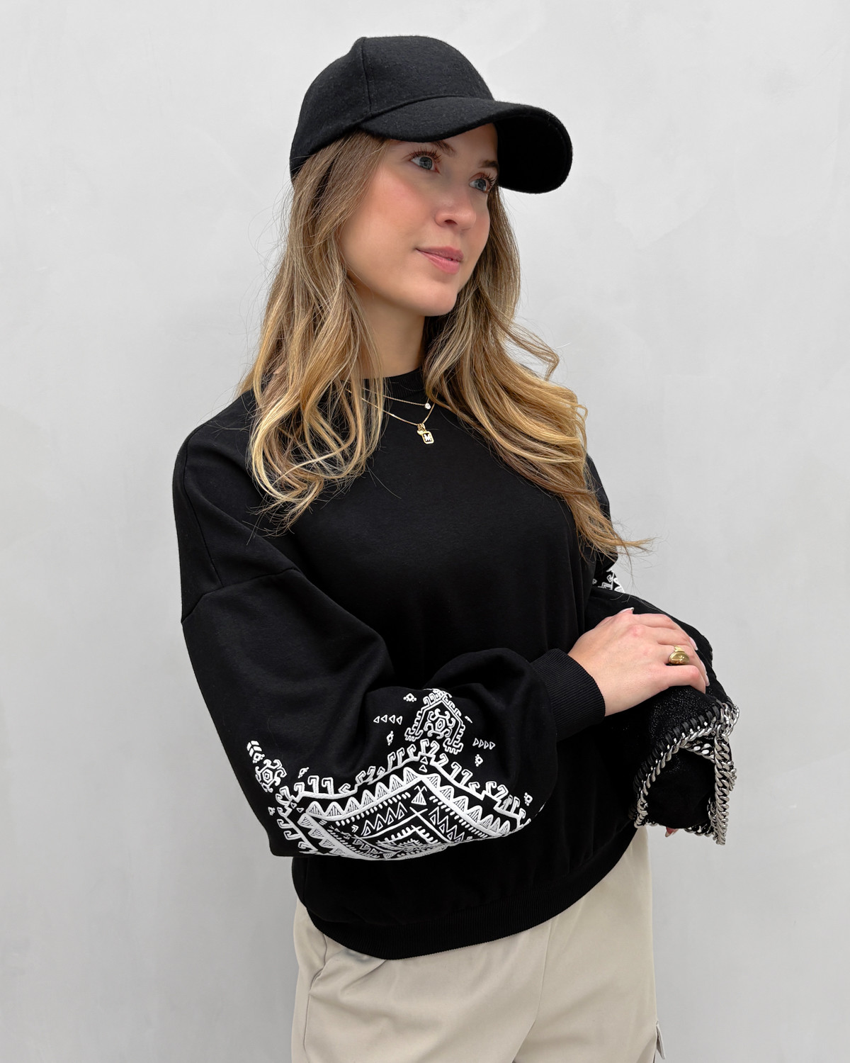 ONLY Onlbrooke Black Ethnic Power L/S O-Neck Flower - L - Sort