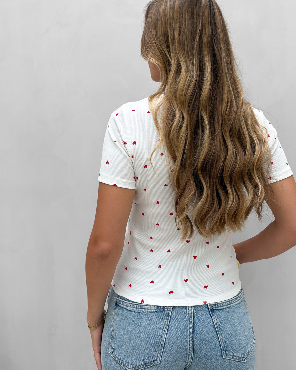T-shirt med hjerter til damer