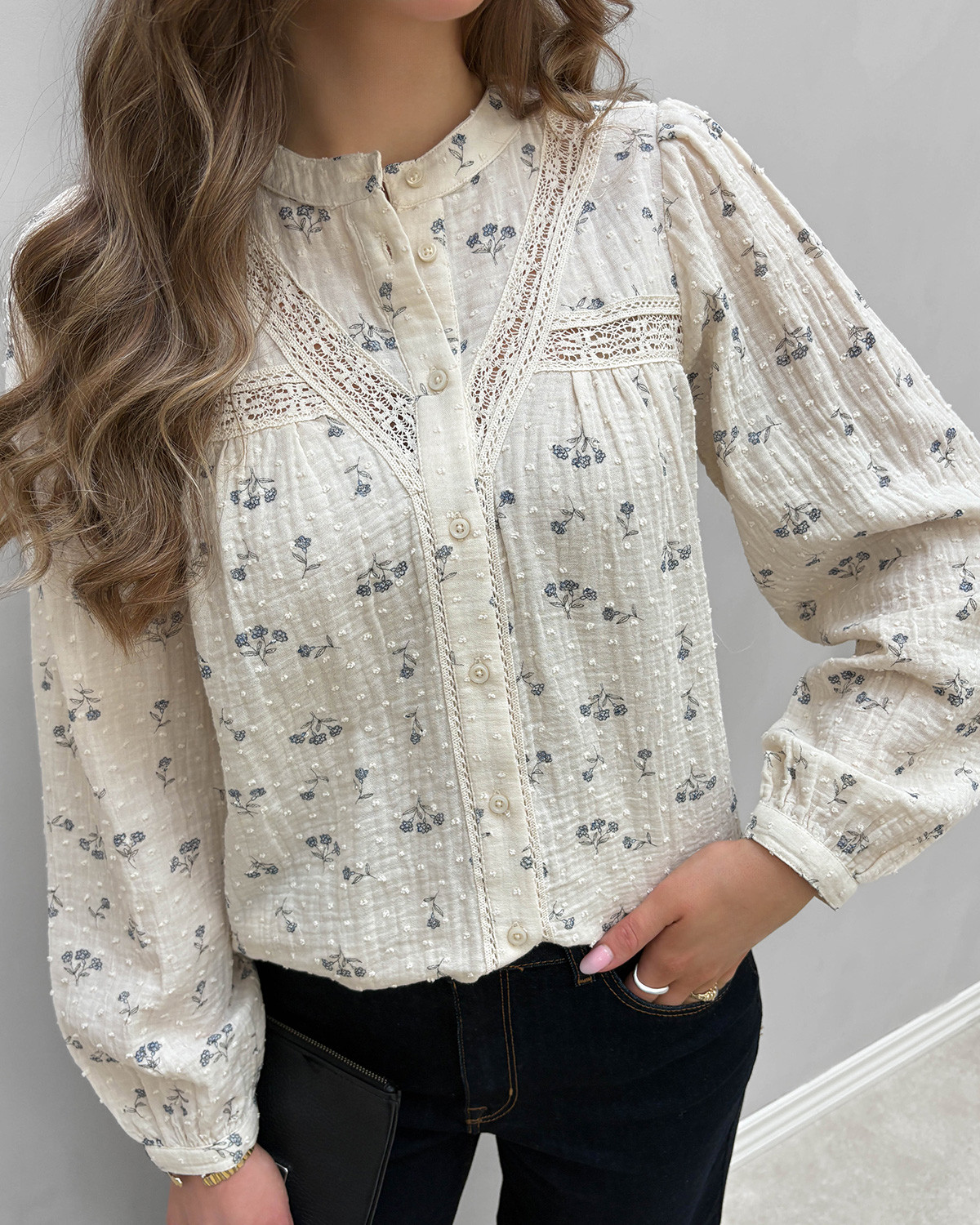ONLY Onllari Cloud Dancer Emb L/S Flower Shirt - XS - Hvid